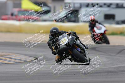 media/Jan-15-2023-SoCal Trackdays (Sun) [[c1237a034a]]/Turn 2 Set 2 (1155am)/